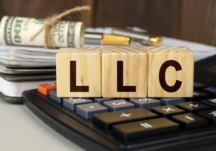 How do you form an LLC_